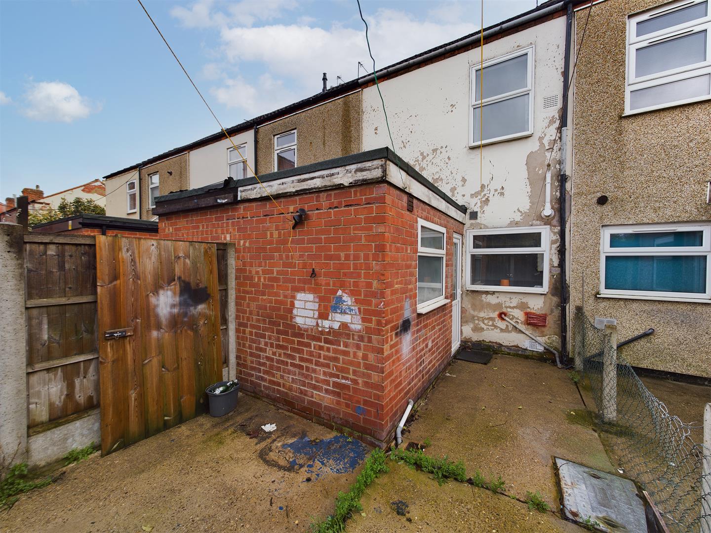 Deabill Street, Netherfield, Nottingham David James